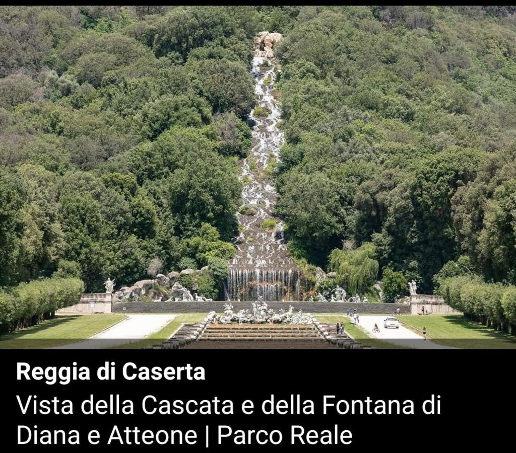 Apartmán House Da Mary Caserta Exteriér fotografie