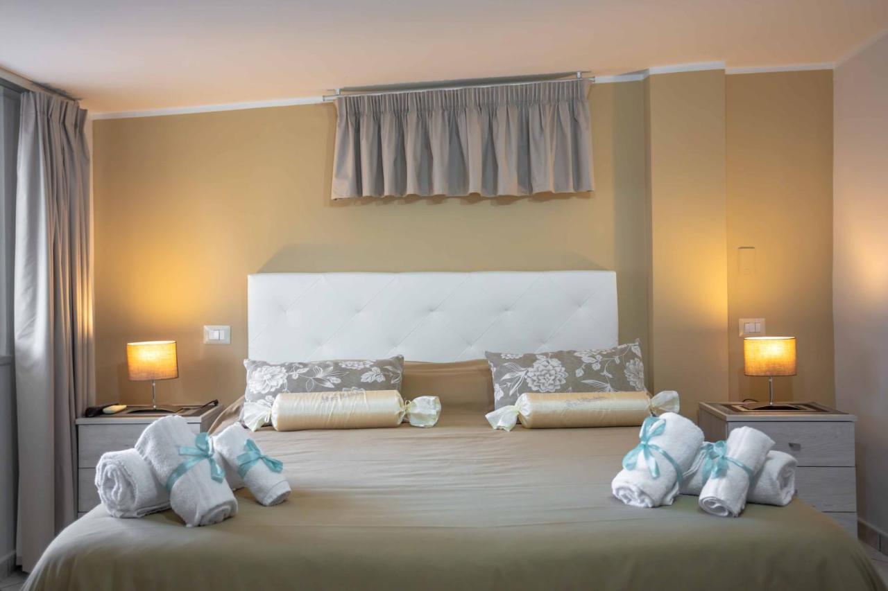 Apartmán House Da Mary Caserta Exteriér fotografie