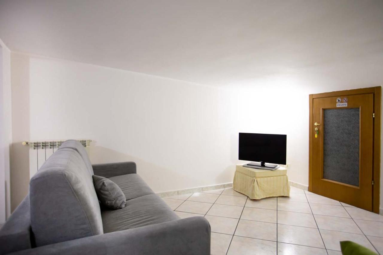 Apartmán House Da Mary Caserta Exteriér fotografie
