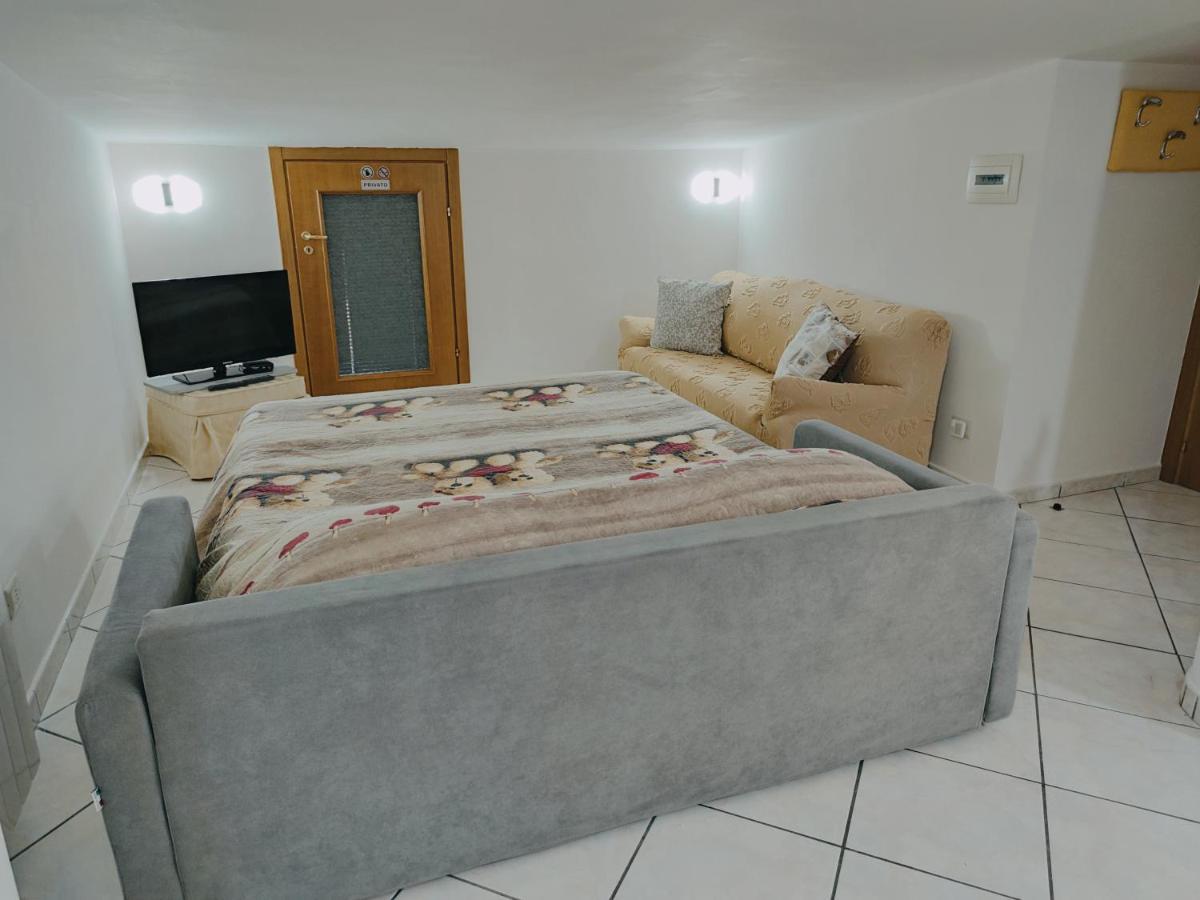 Apartmán House Da Mary Caserta Exteriér fotografie