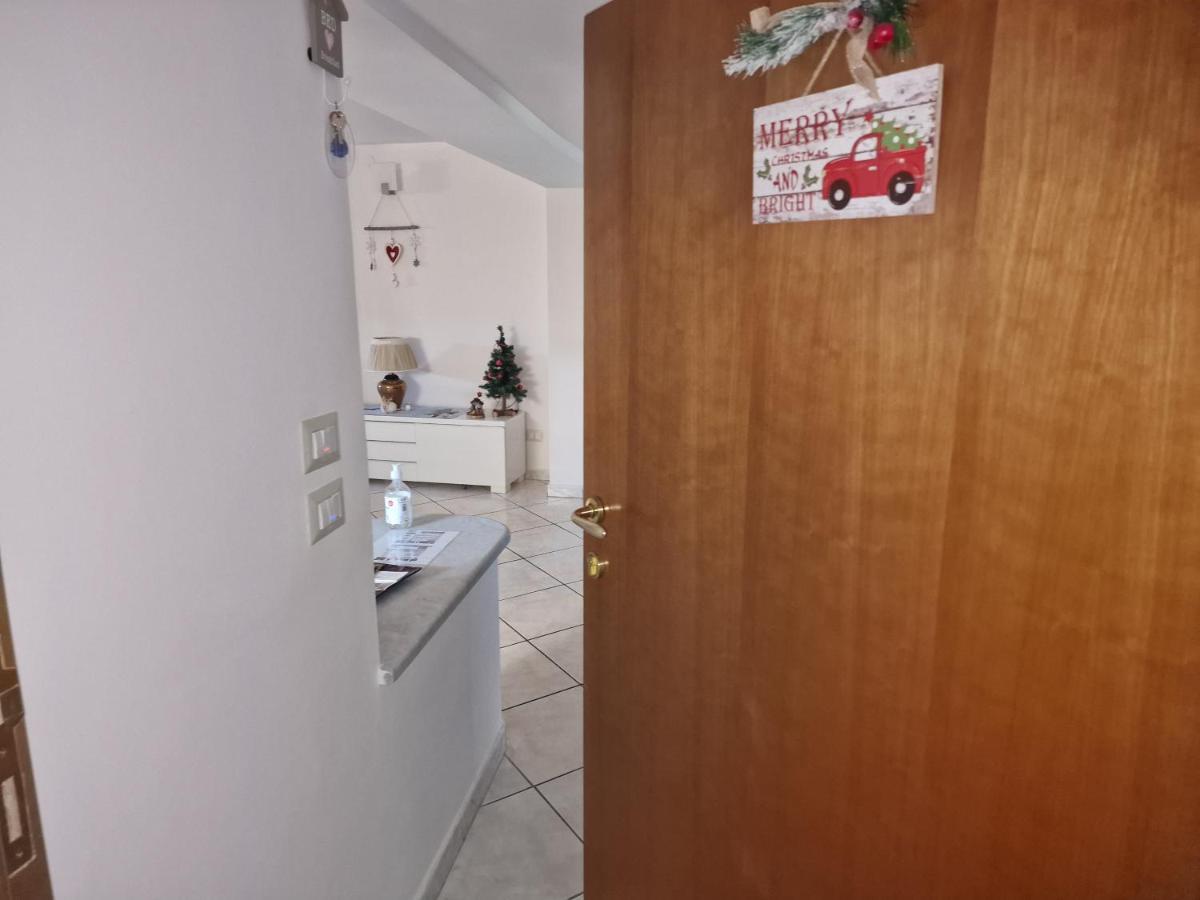 Apartmán House Da Mary Caserta Exteriér fotografie
